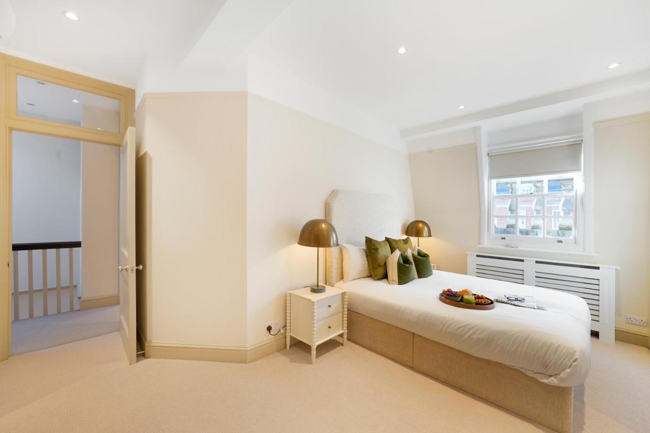 Spacious And Modern 4 Beds Home In Kensington ロンドン エクステリア 写真