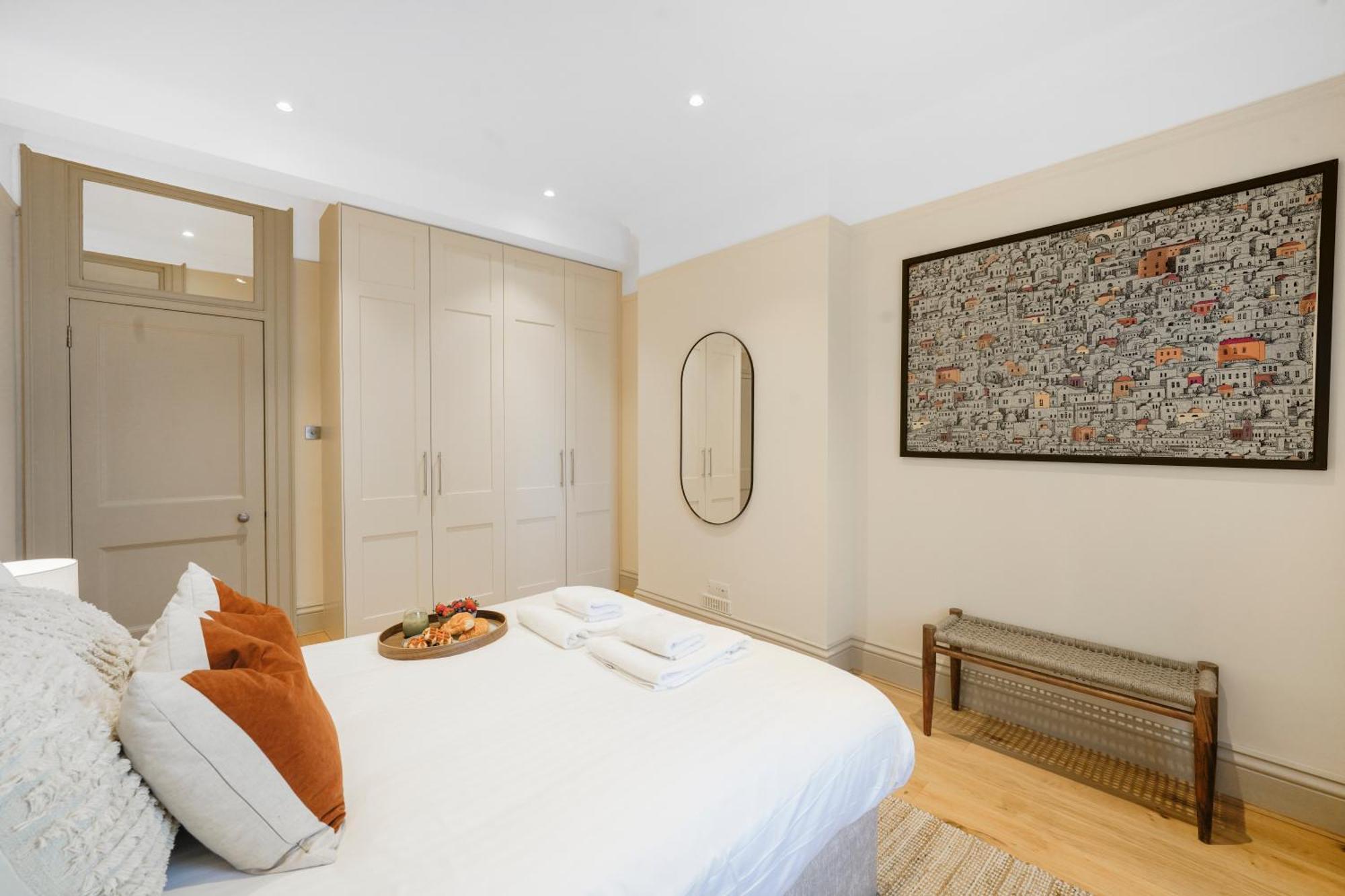 Spacious And Modern 4 Beds Home In Kensington ロンドン エクステリア 写真